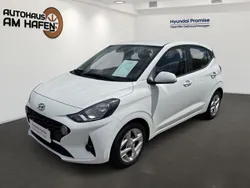 Weiß Gebraucht 2022 Hyundai i10 Trend Kleinwagen | 12.345 € (Fairer Preis)