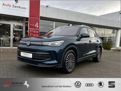 Nightshade blue metallic Gebraucht 2025 VW Tiguan Life SUV | 39.470 € (Etwas zu teuer)