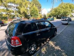 Schwarz Gebraucht 2006 Opel Zafira Van / Kleinbus | 1.200 € (Superpreis)