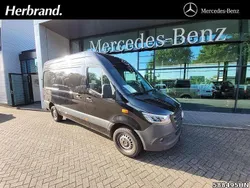 Schwarz Gebraucht 2024 Mercedes Sprinter Van | 51.051 € (Teuer)