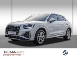 Grau Gebraucht 2024 Audi Q2 S-Line SUV | 26.790 € (Guter Preis)