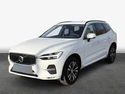 Weiss Gebraucht 2022 Volvo XC60 Momentum SUV | 38.749 € (Fairer Preis)