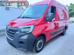 Rot Gebraucht 2023 Renault Master Van | 19.499 €