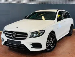 Weiß Gebraucht 2020 Mercedes E300 AMG Limousine | 31.990 € (Guter Preis)