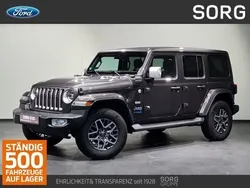Grau, granite crystal metallic Gebraucht 2022 Jeep Wrangler Sahara SUV | 65.990 € (Teuer)