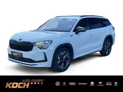 Moonweiss metallic Gebraucht 2025 Skoda Kodiaq SportLine SUV | 41.749 € (Guter Preis)