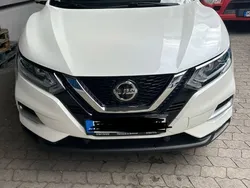 Weiß Gebraucht 2020 Nissan Qashqai N-Connecta SUV | 18.800 € (Fairer Preis)