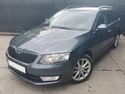 Grau Gebraucht 2015 Skoda Octavia Kombi | 5.999 € (Guter Preis)
