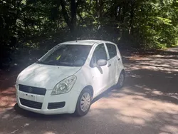 Weiß Gebraucht 2011 Suzuki Splash Club Kleinwagen | 4.350 € (Teuer)