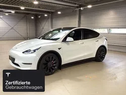 Weiß Gebraucht 2022 Tesla Model Y Performance SUV | 36.800 € (Guter Preis)