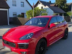 Rot Gebraucht 2016 Porsche Cayenne S Sport SUV | 35.999 € (Fairer Preis)