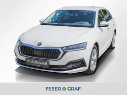 Candyweiß Gebraucht 2022 Skoda Octavia Style Kombi | 21.880 € (Fairer Preis)