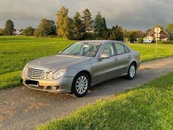Grau Gebraucht 2008 Mercedes E320 Elegance Limousine | 5.900 € (Guter Preis)