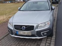 Silber Gebraucht 2015 Volvo XC70 Summum Kombi | 16.500 €