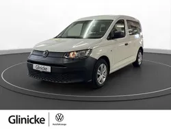 Weiß Gebraucht 2021 VW Caddy Basis Van / Kleinbus | 19.380 € (Teuer)