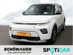 Weiss Gebraucht 2024 Kia Soul EV Inspiration SUV | 29.450 € (Guter Preis)