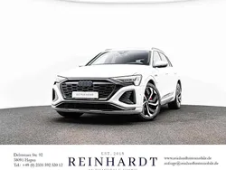 Gletscherweiß metallic Gebraucht 2024 Audi Q8 e-tron S-Line SUV | 61.130 € (Guter Preis)