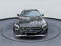 Schwarz Gebraucht 2022 Mercedes E220 Limousine | 23.000 € (Superpreis)