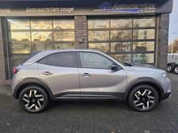 Grau Gebraucht 2022 Opel Mokka Elegance SUV | 17.890 € (Fairer Preis)