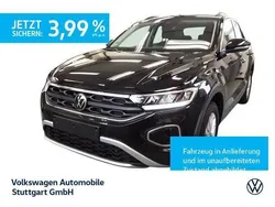 Deep black perleffekt Gebraucht 2024 VW T-Roc SUV | 27.430 € (Fairer Preis)