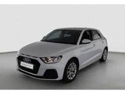 Weiß Gebraucht 2024 Audi A1 Sportback Advanced Kleinwagen | 21.679 € (Guter Preis)