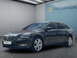 Braun Gebraucht 2019 Skoda Superb Kombi | 21.999 € (Fairer Preis)