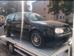 Gebraucht 2000 VW Golf IV Limousine | 800 € (Guter Preis)