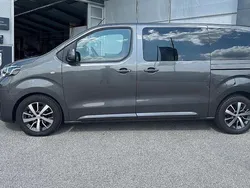 Grau Gebraucht 2023 Toyota Proace Verso Kombi | 49.950 €