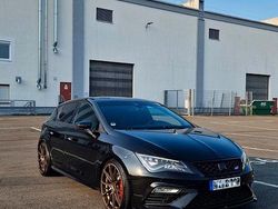 Schwarz Gebraucht 2017 Cupra Leon Limousine | 19.300 € (Etwas zu teuer)