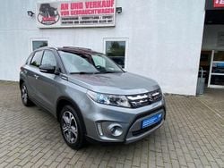 Grau Gebraucht 2015 Suzuki Vitara Comfort SUV | 9.900 € (Guter Preis)