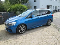 Blau Gebraucht 2017 BMW 220 Gran Tourer Performance Van / Kleinbus | 17.500 € (Fairer Preis)
