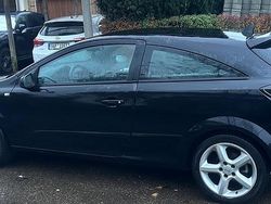 Schwarz Gebraucht 2005 Opel Astra GTC Coupé | 3.200 € (Fairer Preis)