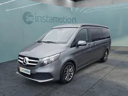 Grau Gebraucht 2021 Mercedes V220 Van / Kleinbus | 66.749 €