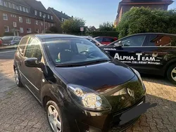 Schwarz Gebraucht 2011 Renault Twingo Kleinwagen | 2.500 €