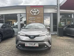Grau Gebraucht 2018 Toyota C-HR SUV | 16.985 €