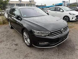 Schwarz Gebraucht 2020 VW Passat Elegance Kombi | 19.350 € (Fairer Preis)
