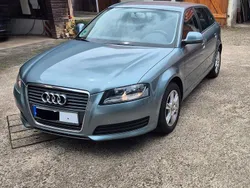 Grau Gebraucht 2009 Audi A3 Sportback Ambiente Limousine | 7.150 € (Guter Preis)
