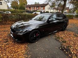 Grau Gebraucht 2022 BMW 530 M Sport Kombi | 47.750 €