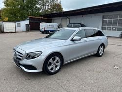 Silber Gebraucht 2017 Mercedes E220 Avantgarde Limousine | 20.599 € (Superpreis)