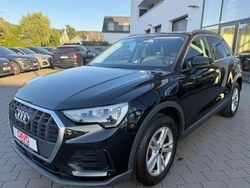 Mythosschwarz Gebraucht 2023 Audi Q3 SUV | 27.991 € (Guter Preis)