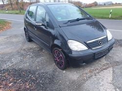 Schwarz Gebraucht 2003 Mercedes A140 Avantgarde Kleinwagen | 749 € (Guter Preis)