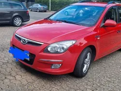 Rot Gebraucht 2010 Hyundai i30 Kombi | 1.500 € (Superpreis)