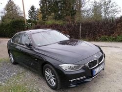 Schwarz Gebraucht 2012 BMW 318 Luxury Line Limousine | 7.990 € (Fairer Preis)