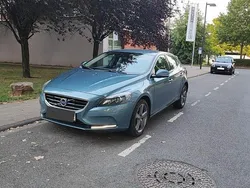 Blau Gebraucht 2013 Volvo V40 Business Edition Kombi | 9.300 € (Fairer Preis)