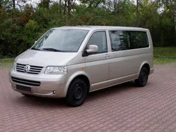 Beige metallic Gebraucht 2008 VW T5 Comfortline Van | 17.800 €