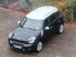 Schwarz Gebraucht 2012 Mini Countryman SUV | 9.000 € (Fairer Preis)