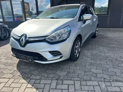 Grau Gebraucht 2016 Renault Clio IV Experience Limousine | 6.500 € (Fairer Preis)