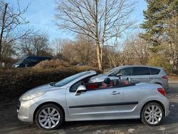Grau Gebraucht 2007 Peugeot 207 CC Cabrio | 1.000 € (Guter Preis)