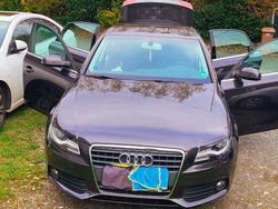 Grau Gebraucht 2009 Audi A4 Limousine | 8.800 € (Teuer)
