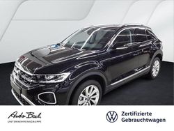 Schwarz (deep black perleffekt) Gebraucht 2024 VW T-Roc Pro SUV | 29.740 € (Fairer Preis)